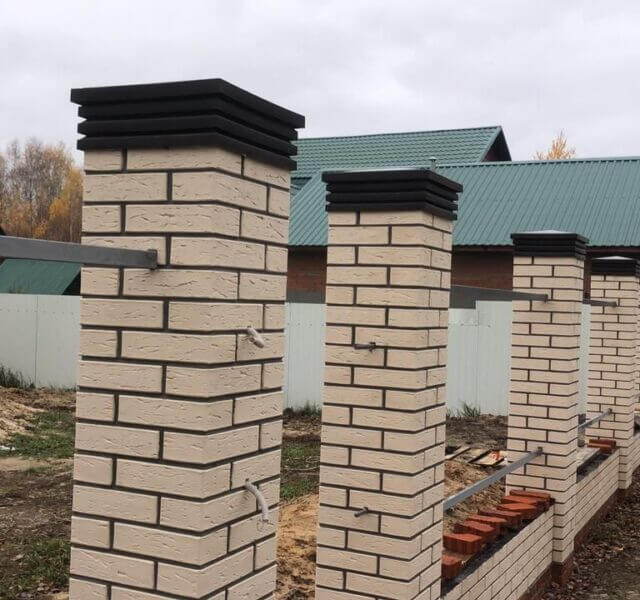 Колпак Zking Бона ХайТек Коричневый на столб 1.5х1.5 кирпича (385х385мм) в Рязани фото